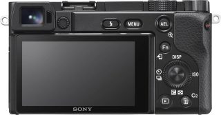Фотоапарат Sony A6100 с обектив SEL 16-50mm f/3.5-5.6 PZ