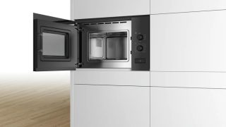 Микровълнова печка Bosch BFL520MB0