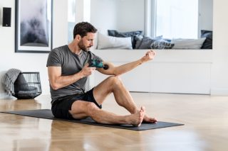 Масажор Beurer MG 99 deep tissue massager