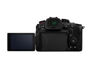 Фотоапарат Panasonic Lumix GH7 с обектив Panasonic 12-60mm f/2.8-4