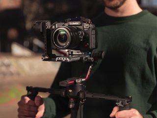 Фотоапарат Panasonic Lumix GH7 с обектив Panasonic 12-60mm f/2.8-4