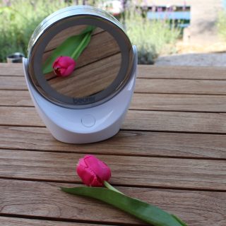 Козметично огледало Beurer BS 49 lluminated cosmetic mirror, 5 x zoom, 2 mirrors, 11 cm