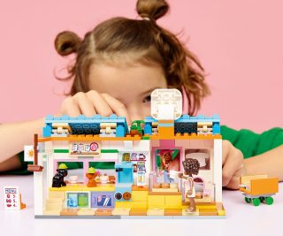 LEGO® Friends 42677 - Пекарна за кучешки лакомства