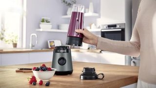 Bosch MMB2111S Блендер VitaPower Series 2, 0,6 л, 450 W, бутилка ToGo от Tritan, сив
