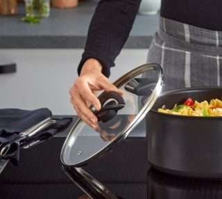 Tefal G3284653 Gpot24L42 B Drtl G7 Excellence Платка 24 см с капак