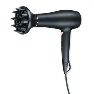 Сешоар Beurer HC 50, 2200 W, тройна йонна функция, 2 приставки, 3 степени на температура, 2 скорости, студен въздух, защита от прегряване