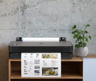 HP DesignJet T230 24-инчов мастилоструен плотер