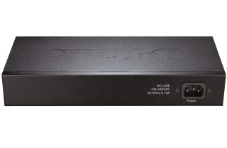 D-Link 24-портов 10/100Mbps Fast Ethernet неуправляем комутатор, rack mountable