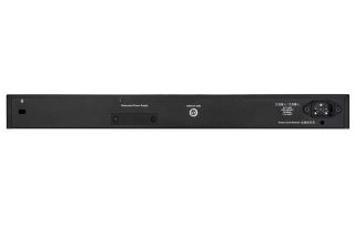 D-Link 24x10/100/1000BASE-T порта слой 3 стакваем управляван Gigabit комутатор с 2x10GBASE-T порта и 4xSFP+ порта