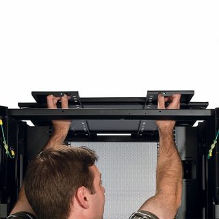 APC NetShelter SX 42U 750mm Wide x 1070mm Deep Enclosure with Sides Black