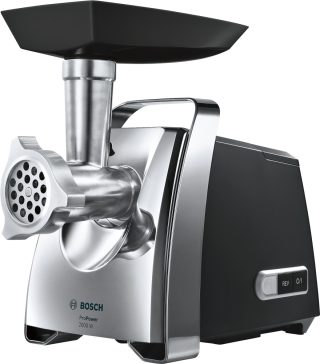 Месомелачка Bosch MFW67440, ProPower 2000W, 3,5 кг/мин, № 8, 3 решетки, приставка за киббе, ренде с 2 барабана, функция за обратно въртене