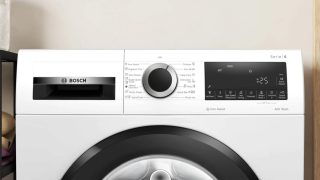 Bosch WGG244Z5BY серия 6 перална машина, 9 kg, A, 1400 об/мин, 51/71 dB(A), Iron Assist, AntiStain 4, waveDrum 65l, черна-черно сива врата
