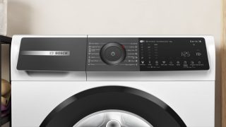 Bosch WGH24400BY, SER6, Пералня 9кг, A, 1400rpm, 52/72dB(A), HC, Iron Assist, Touch DirectSelect display, AntiStain 6, waveDrum 65л, черна-черносива врата