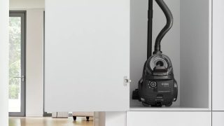 Bosch BGC21X200 Прахосмукачка без торба, Serie 4, Черен