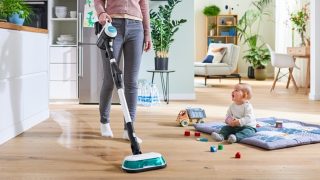 Bosch BCS71HYG2, безжична ръчна прахосмукачка, Unlimited 7, ProHygienic Aqua, 2 в 1 за сухо и мокро почистване, бяла