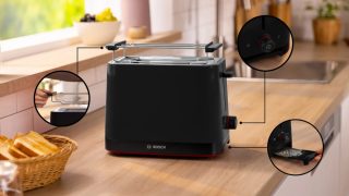 Bosch TAT3M123 MyMoment компактен тостер, 950 W, черен