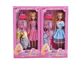 Кукла с 2 рокли в кутия PRETTY GIRL