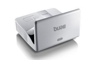 Мултимедиен проектор BenQ MW843UST, DLP, WXGA (1280x800), 3000 ANSI, 13 000:1, LAN, HDMI, S-Video, RCA, говорители 10Wx2, 3D, до 7000 h живот на лампата