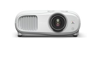 Epson EH-TW7000 Home Cinema проектор, 4K Pro UHD, Full HD 1080p 3D, 3000 лумена, 40000:1, HDMI x2, USB, Bluetooth, WLAN (по избор), 6.6 kg