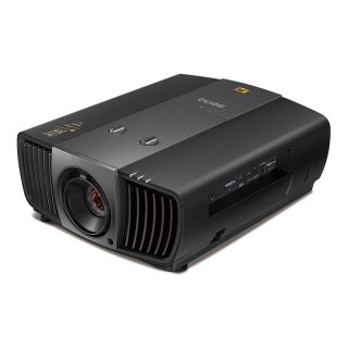 Мултимедиен проектор BenQ W11000H, DLP, 4K (3840x2160), 50 000:1, 2200 ANSI лумена, Pro Cinema проектор, THX технология, CinematicColor, HDR