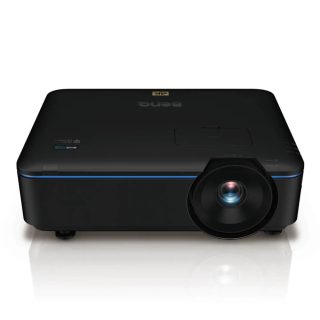 Мултимедиен проектор BenQ LK953ST, DLP, BlueCore Laser, Short-throw, 4K UHD 3840x2160, Яркост 5000AL, Контраст 3,000,000:1, Zoom 1.1X, живот 20,000 часа, H/V lens shift, HDMI x3, HDMI-out x1, HDbaseT, LAN control, DC 12V Trigger, IP5X Dust Guard Pro, DICOM X-ray Imaging