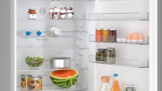 Хладилник с фризер Bosch KGN492IDF SER4 NoFrost, енергиен клас D, 440L