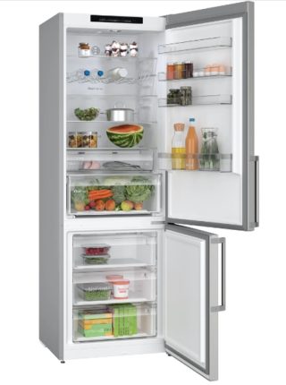 Bosch KGN49VICT SER4 хладилник с фризер NoFrost, C, 203/70/67cm, 440л (311+129), 35dB(B), IC, VitaFresh XXL, 0° чекмедже, Гланцова задна стена с Multi Airflow, Intelligent Inverter Technology, дръжки, Inox EasyClean