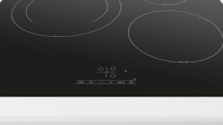 Bosch PUJ61RBB5E индукционен котлон, 60 см, за вграждане без рамка, 3 зони, черен
