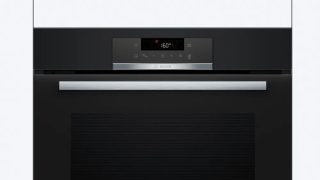 Bosch HBA171BB3 SER2 фурна A+ с пиролитично и хидролитично почистване, 5 метода на нагряване, AutoPilot 10, пълен сензорен контрол, черен
