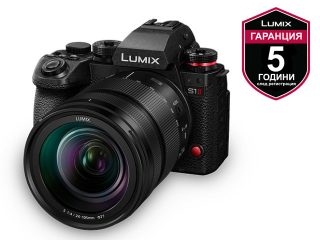 Фотоапарат Panasonic Lumix S1 II с обектив 24-105mm/f4