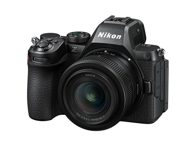 Фотоапарат Nikon Z5 II с обектив Z 24-50mm f/4-6.3