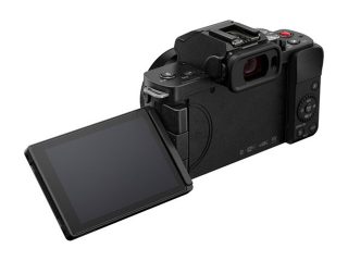 Фотоапарат Panasonic Lumix G100D с обектив 12-32mm f/3.5-5.6