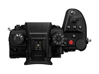 Фотоапарат Panasonic Lumix GH7, тяло