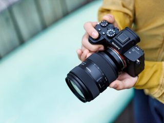 Обектив Tamron 35-100mm F/2-2.8 Di III VXD за Sony E-mount