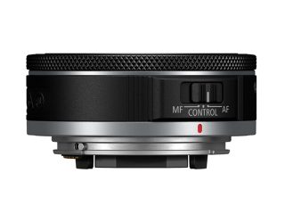 Обектив Canon RF 28mm F2.8 STM