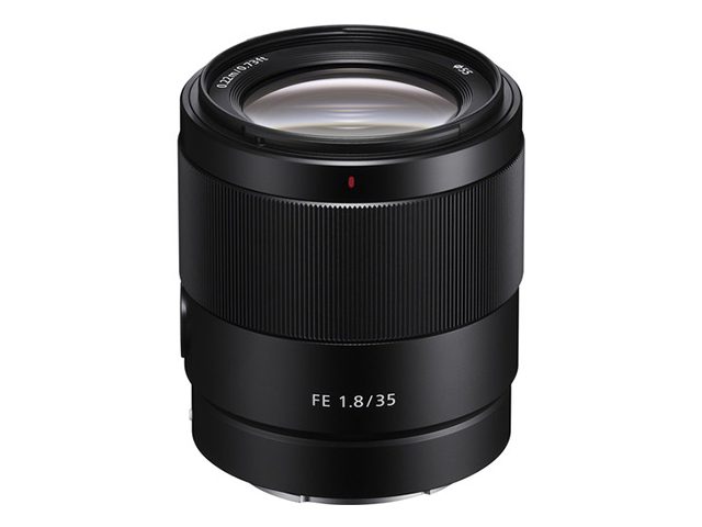 Обектив Sony FE 35mm f/1.8