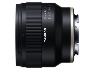 Обектив Tamron AF 24mm F/2.8 Di III RXD 1:2 MACRO за Sony E-mount