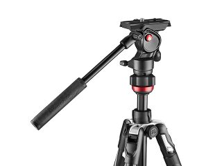 Manfrotto Befree Live - туристически видео статив с щипки