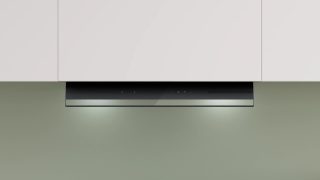 BOSCH DBB67DP60, SER6, Вграден бокс аспиратор, 60 cm, A+, EcoSilenceDrive, mах 433(699) m³/h, 57(68) dB, 3+1 скорости, CoP A, Ефективност на мазнините 85,3% (B), стъклен сензорен контрол, HC, регулируема цветна температура, мат черен